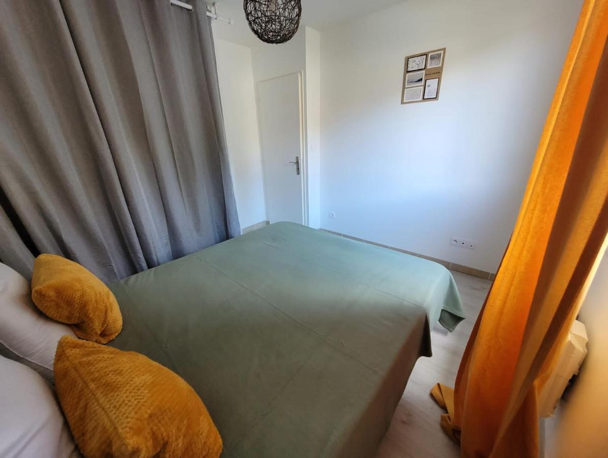 Maison Plein Pied Sur Les Hauteurs De Fécamp Exteriör bild
